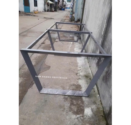 Chân bàn làm việc cụm 4 (chữ V)