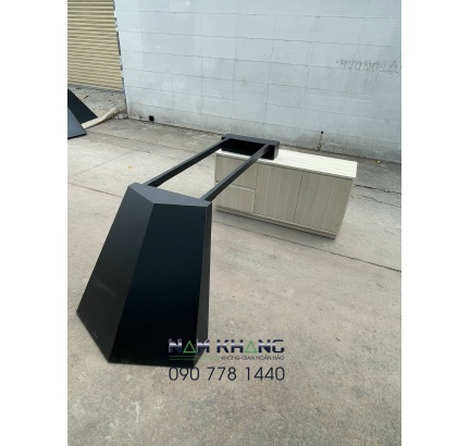 BGĐ-05(1 Khung chạm đất 1 gác tủ)