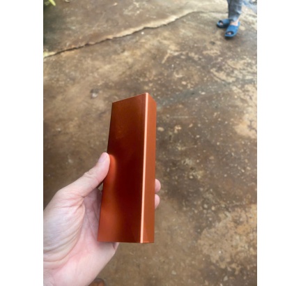 Màu sơn đồng đỏ