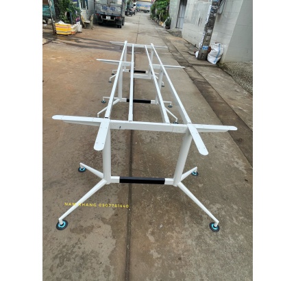 chân bàn họp NK-37