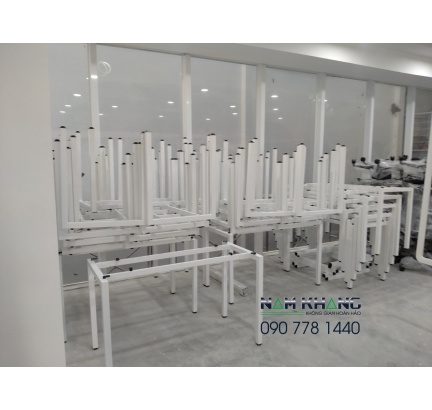 Hình ảnh bàn giao chân bàn