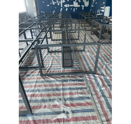 Hình ảnh bàn giao chân bàn