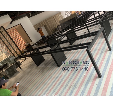 Hình ảnh bàn giao chân bàn