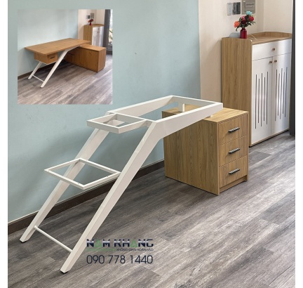 Bàn Giám Đốc -35