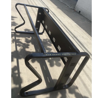 Bàn Giám Đốc - 27