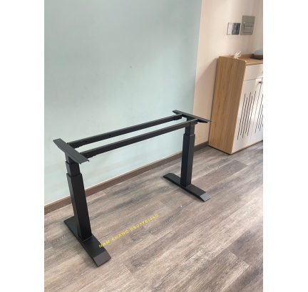 Bàn Giám Đốc 31