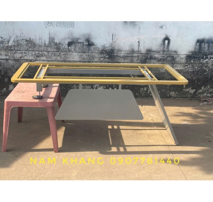 Bàn Giám Đốc - 40