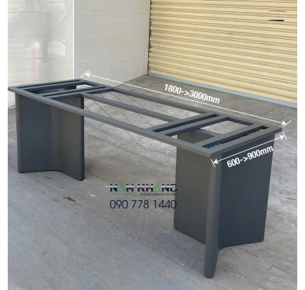 Gia công chân bàn ăn : Code CBA-24