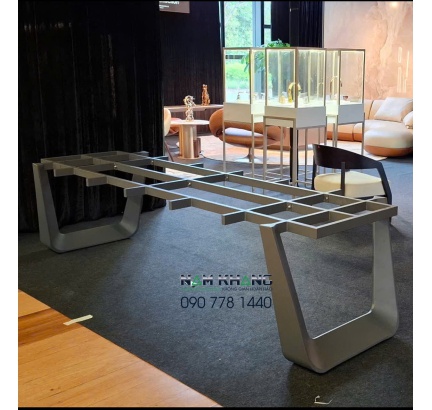 Gia công chân bàn ăn : Code CBA-75