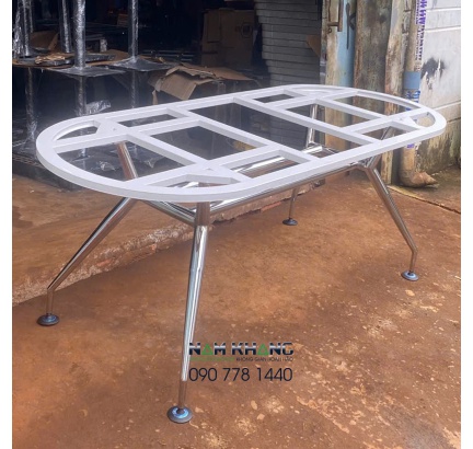 Gia công chân bàn ăn : Code CBA-102