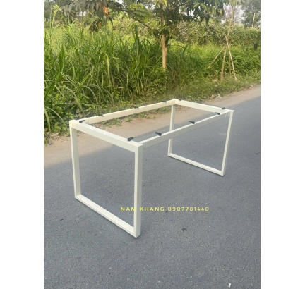 Chân 25x50 trên 50x50 khung hình chữ nhật( bàn có cục hở bàn )