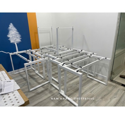 Gia công chân bàn làm việc -chân bàn văn phòng 