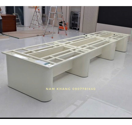 Hình ảnh bàn giao chân bàn