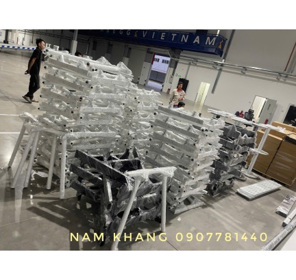 Hình ảnh bàn giao chân bàn