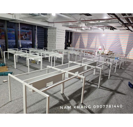 Hình ảnh bàn giao chân bàn