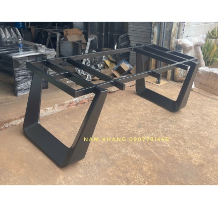 Bàn họp NK-47 (Màu đen mờ) 